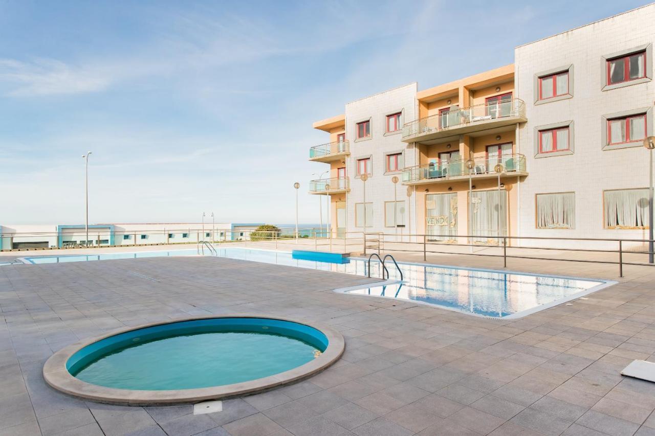 Beach House Ерисейра Екстериор снимка